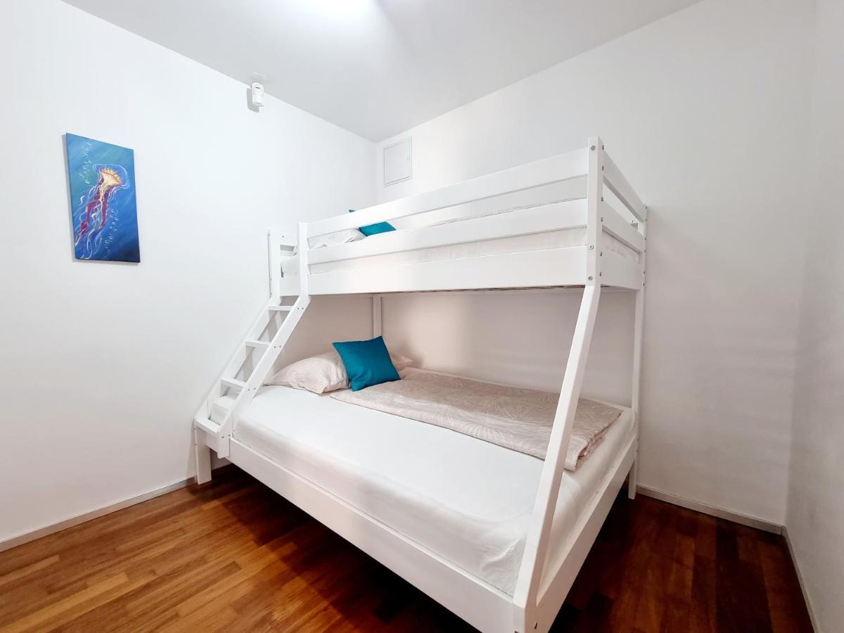 Vip Apartment Portoroz Luaran gambar