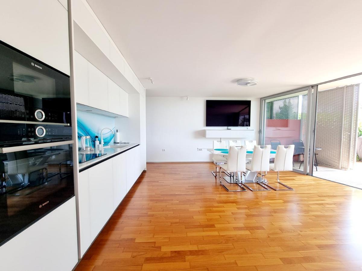 Vip Apartment Portoroz Luaran gambar